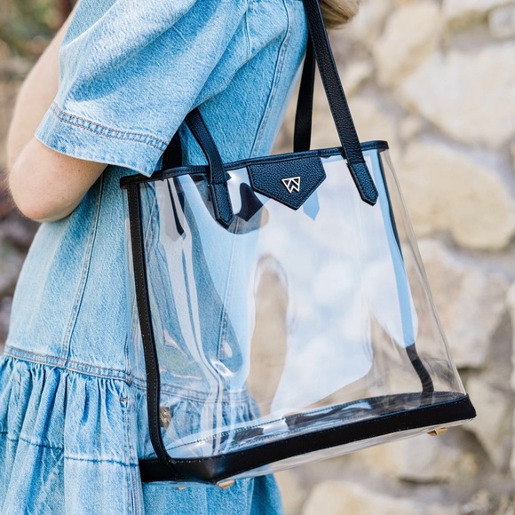 ISO Kelly Wynne 3 Cheers for Clear Tote - Picture 4 of 5